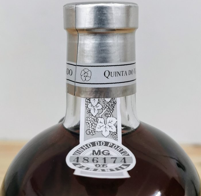 Quinta do Vallado 20  30 Years Old Tawny -  Porto  - 2 Jennies (0,5 L)