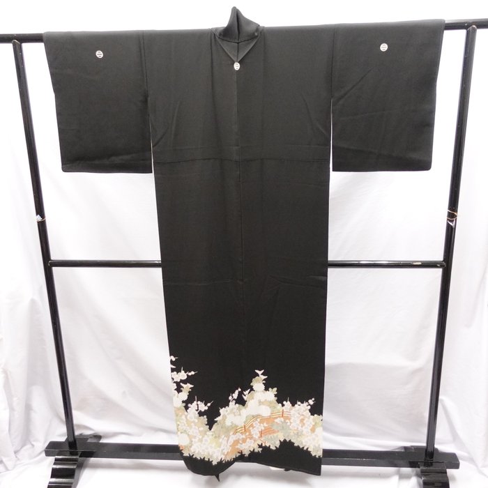 Tomesode "留袖" / kimono - Silke - Japan - Shōwa-periode - Heisei-periode