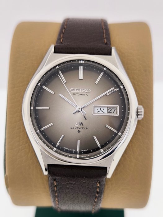 Seiko - Lord Matic - Ingen mindstepris - 5606-8130 - Mænd - 1970-1979