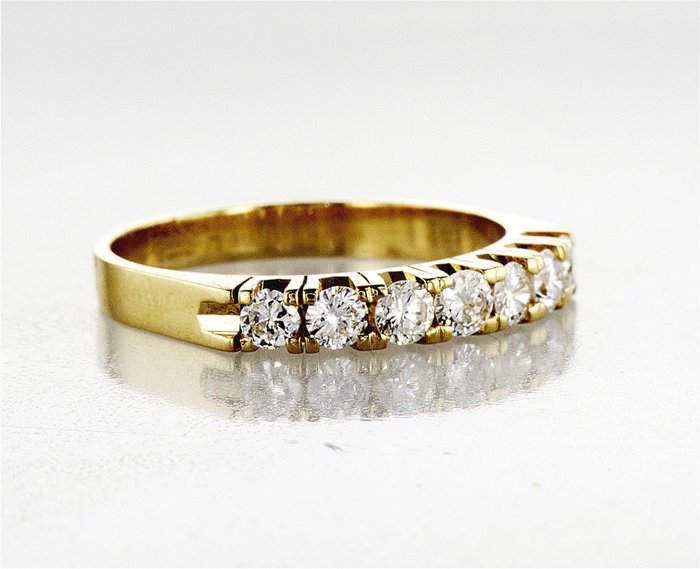 Forlovelsesring - 14 karat Hvidguld -  0.56ct. tw. Diamant (Natur)  - r79