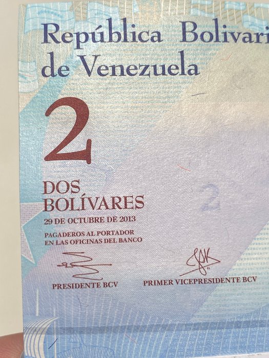 Venezuela. - 100 x 2, 100 x 5, and 100 x 2000 Bolívares - (2013-2018) - Pick 88, Pick 96b and Pick 102 - 3 Bundles  (Ingen mindstepris)