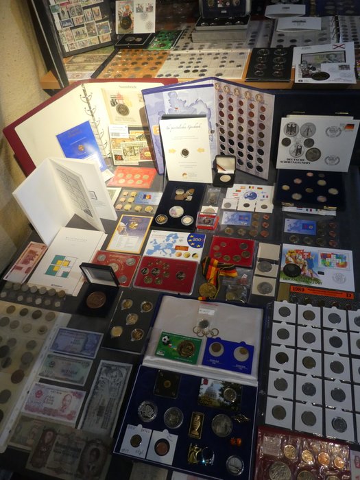 Verden. Collection of coins/banknote/medals/euro inkl. pp from old to modern (600 pieces)  (Ingen mindstepris)