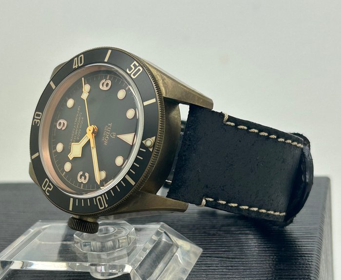 Tudor - Black Bay 41 Bronze - 79250BA - Mænd - 2010-2020