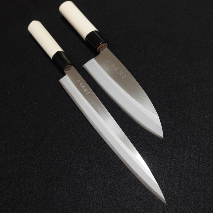 Seki Tokimune 関時宗 - Køkkenkniv - Sashimi Knife  Deba Knife -  Udformet med japansk sværdfremstillingskunst - Rustfrit stål - Japan