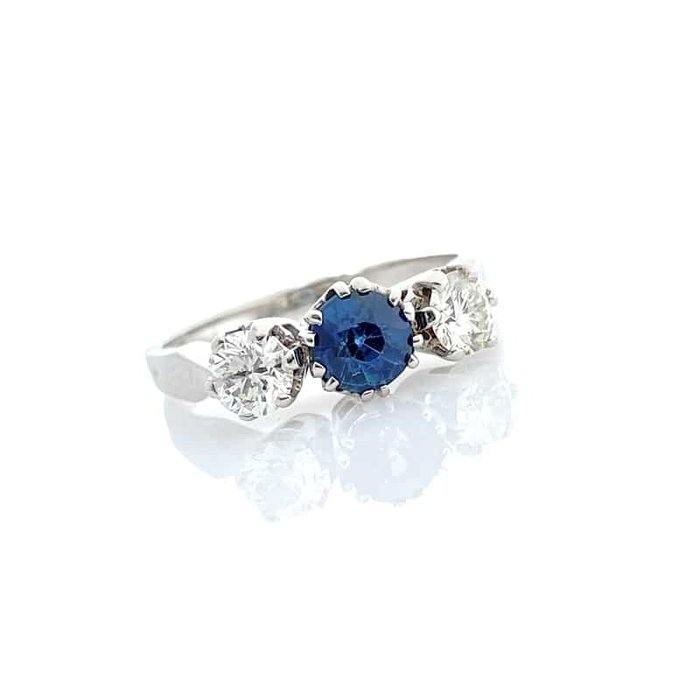 Ring - 14 karat Hvidguld -  1.20ct. tw. Safir - Diamant - Royal Safir Ring