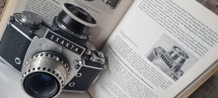 Ihagee exakta varex IIa + lupeneinsatz typ 2 (lens magnifier) + aufsatzlupe einzellinse typ 2 *RARE* + Reflekskamera med enkelt linse (SLR)