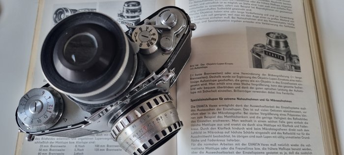 Ihagee exakta varex IIa + lupeneinsatz typ 2 (lens magnifier) + aufsatzlupe einzellinse typ 2 *RARE* + Reflekskamera med enkelt linse (SLR)