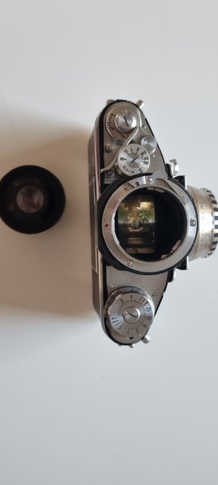 Ihagee exakta varex IIa + lupeneinsatz typ 2 (lens magnifier) + aufsatzlupe einzellinse typ 2 *RARE* + Reflekskamera med enkelt linse (SLR)