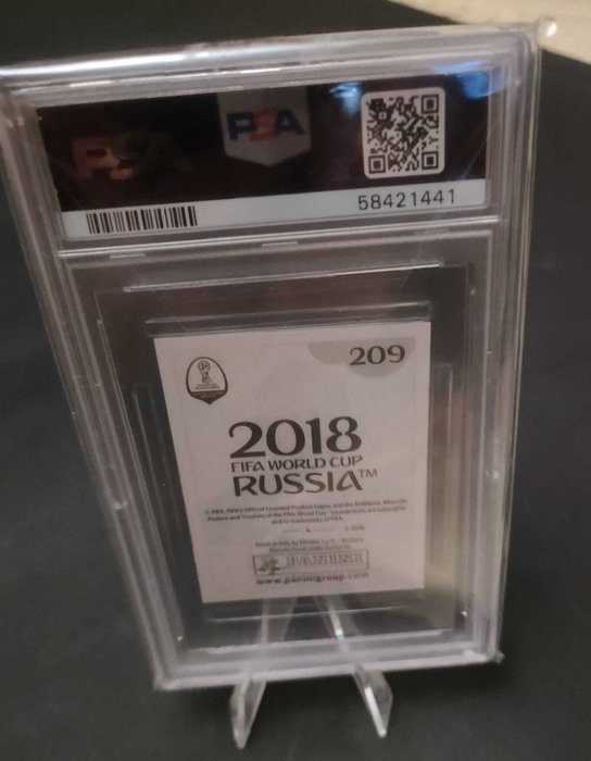 2018 Panini World Cup Kylian Mbappé #209 Rookie - Black Back PSA 10 Graded sticker