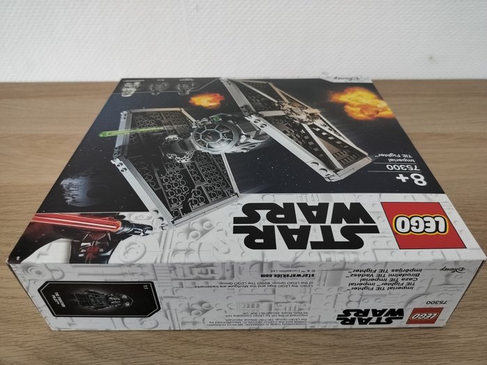 Lego - 75300 - Star Wars - Imperial TIE Fighter