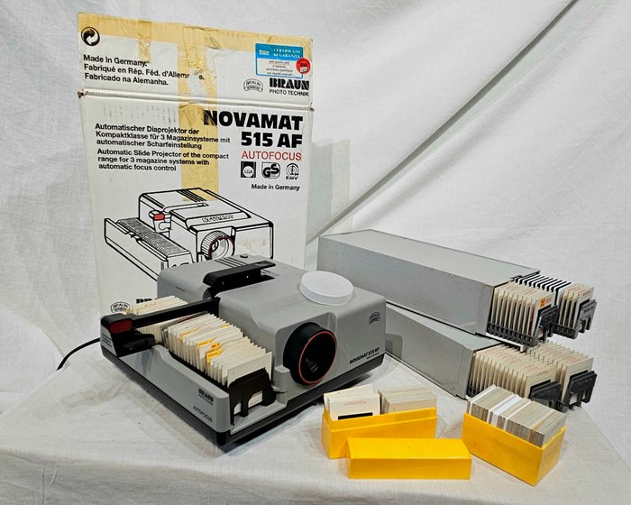 Braun Novamat 515 AF autofokus + 300 diapositive [60s-70s family slides) 35 mm skydeprojektor