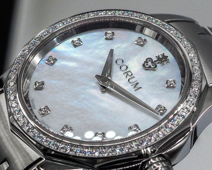 Corum - Admiral - Ingen mindstepris - * BRAND NEW * Automatic * 062 ct Diamonds * - Kvinder - 2020+