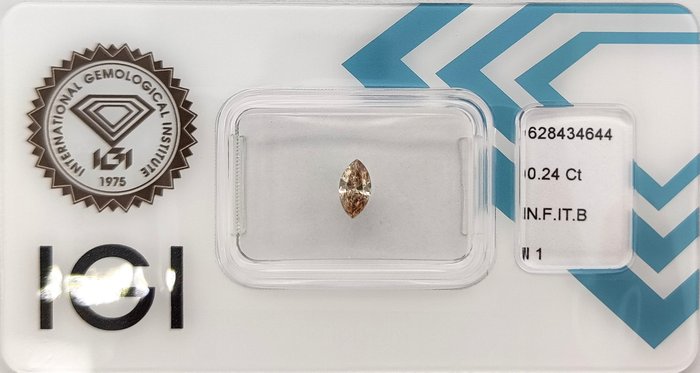 Ingen mindstepris - 1 pcs Diamant  (Naturfarvet)  - 024 ct - Marquise - Fancy intense Brun - I1 - International Gemological Institute (IGI)