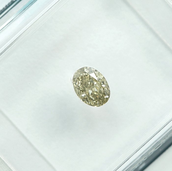 1 pcs Diamant  (Naturfarvet)  - 022 ct - Fancy light Grålig Gul - VS2 - International Gemological Institute (IGI)