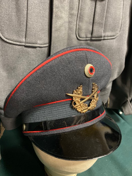 Tyskland - Artilleri - Militæruniform - Uniform Bundeswehr Stabsofficer Oberstløjtnant Tysklands hær