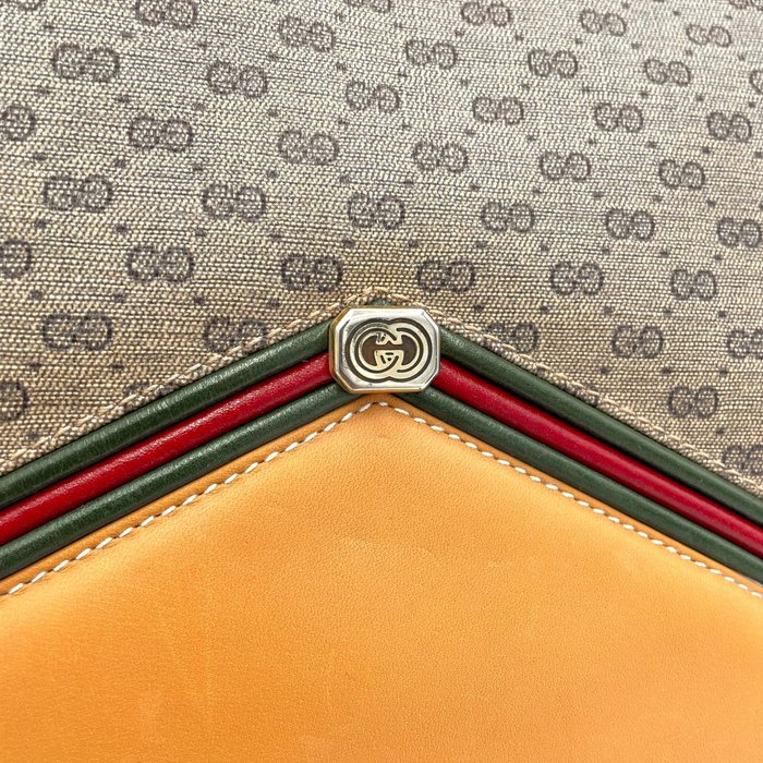 Gucci - Micro GG Shelly Interlocking - Taske