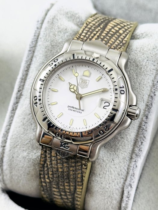 TAG Heuer - Professional 6000 Series - Ingen mindstepris - WH 1211 - Mænd - 1990-1999