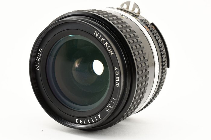 Nikon Ai-S Nikkor 35/28mm | Vidvinkelobjektiv