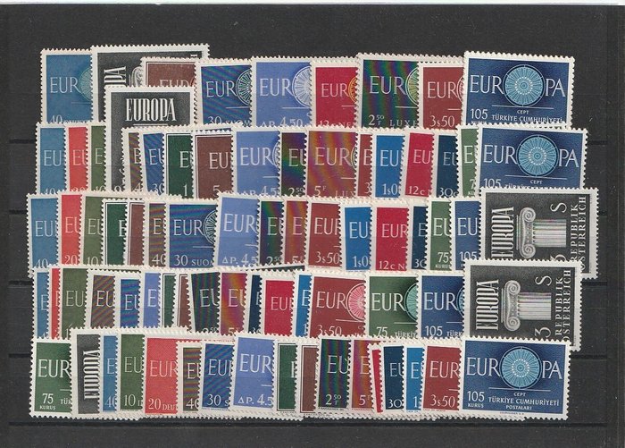 Europa CEPT 1956/1992 - Kultur - Diverse complete sets op 10 insteekkaarten