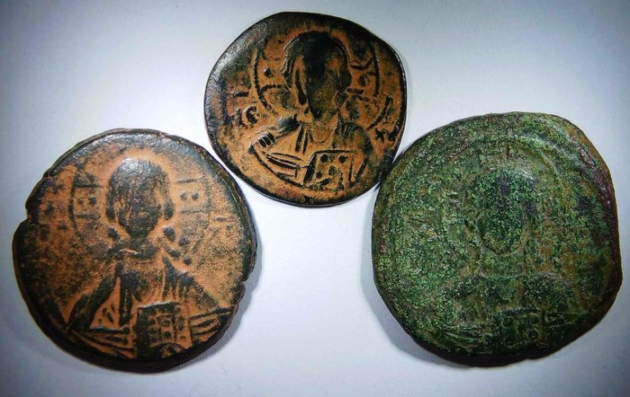 Byzantinske rige. Lot of 3 Æ coins Anonymous Series. Class A2, Class B, Class I  (Ingen mindstepris)