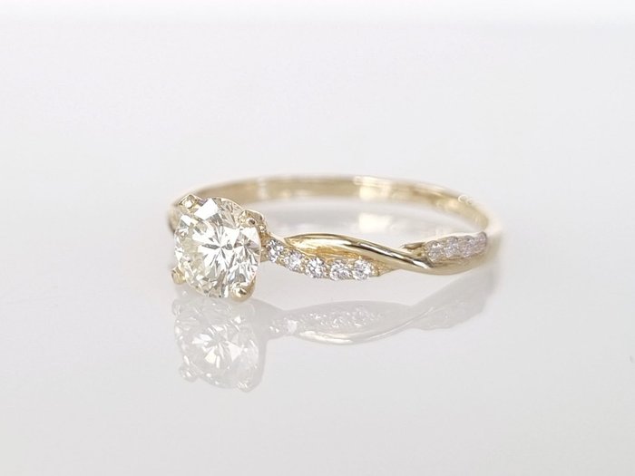 Forlovelsesring - 14 karat Hvidguld -  0.70ct. tw. Diamant (Natur)