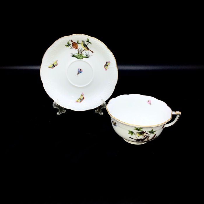 Herend - Exquisite Tea Cup and Saucer (2 pcs) - Largest Size - Rothschild Bird - Tekop - Håndmalet porcelæn