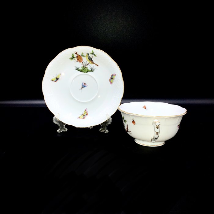 Herend - Exquisite Tea Cup and Saucer (2 pcs) - Largest Size - Rothschild Bird - Tekop - Håndmalet porcelæn