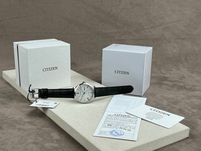 Citizen - Automatic Day/Date - Ingen mindstepris - NH8350-08A - Mænd - 2011-nu