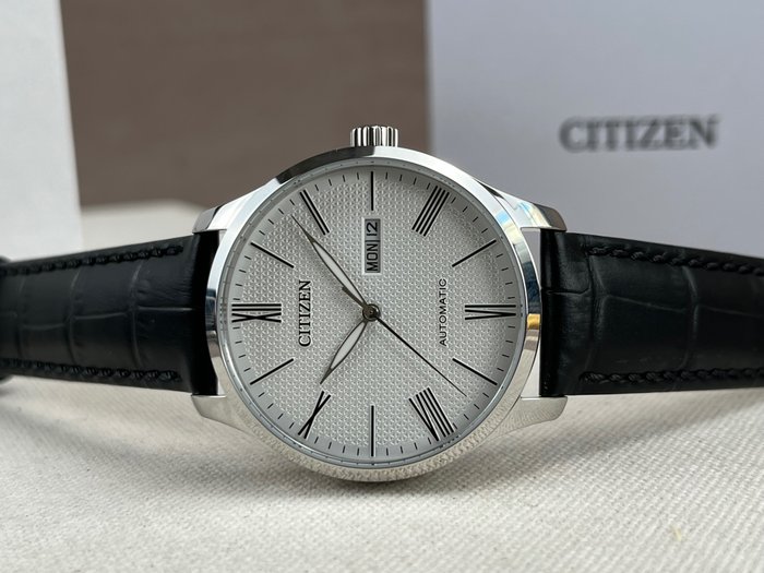 Citizen - Automatic Day/Date - Ingen mindstepris - NH8350-08A - Mænd - 2011-nu