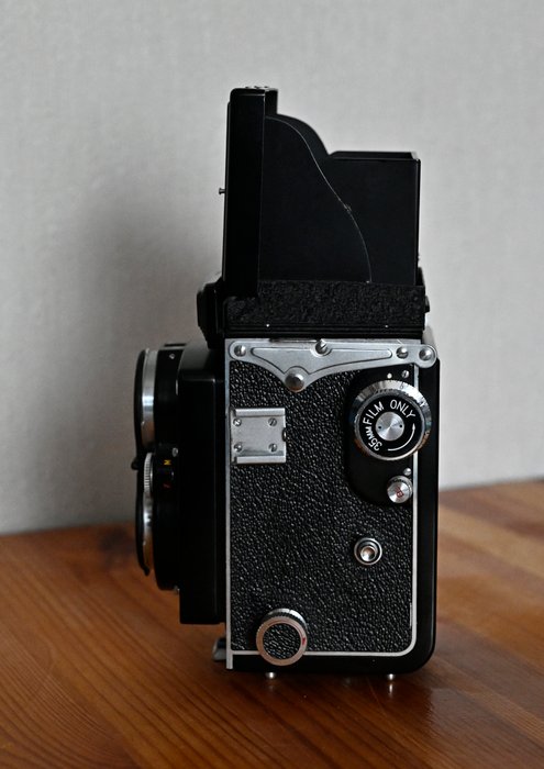 Yashica 635 - 6x6 en 35mm format | 120/mellemformat kamera