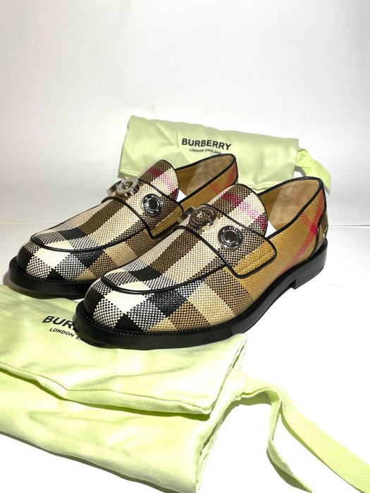 Burberry - Mokassiner - Størelse: Shoes / EU 38