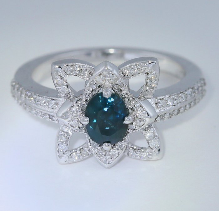 Ring - 14 karat Hvidguld -  1.71ct. tw. Safir - Diamant - Blå safir ring