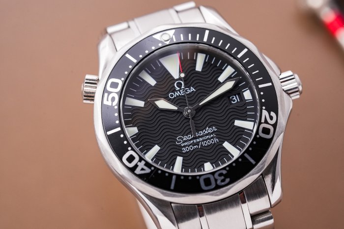 Omega - Seamaster Diver 300 M Schwerty - 22625000 - Mænd - 1990-1999