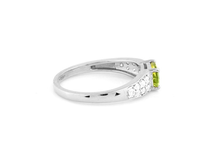 Ring - 18 kraat Hvidguld -  1.01ct. tw. Peridot - Diamant