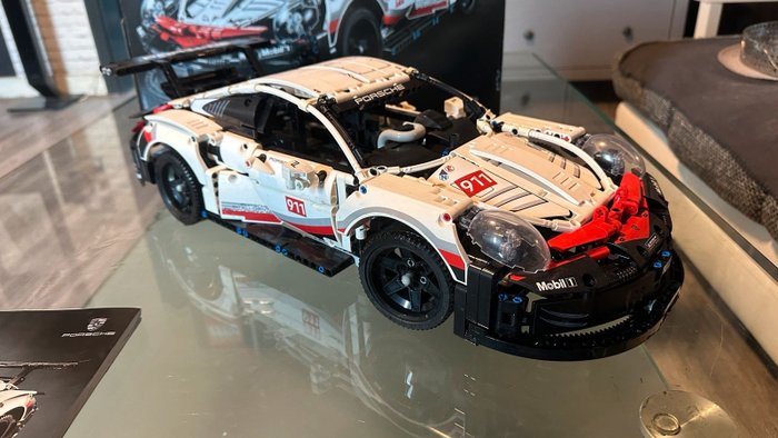 Lego - Technic - 42096 - Porsche 911 RSR - 2010-2020