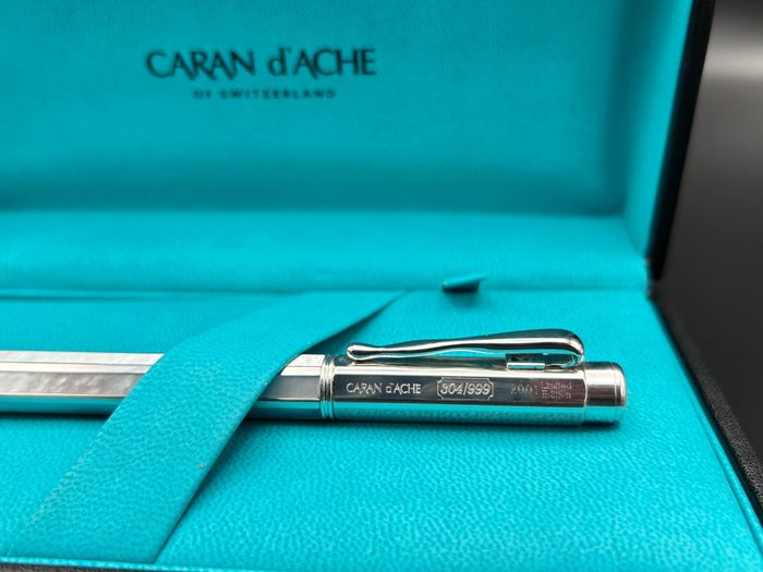 Caran d'Ache - Lagoon Edición Limitada - Fyldepen