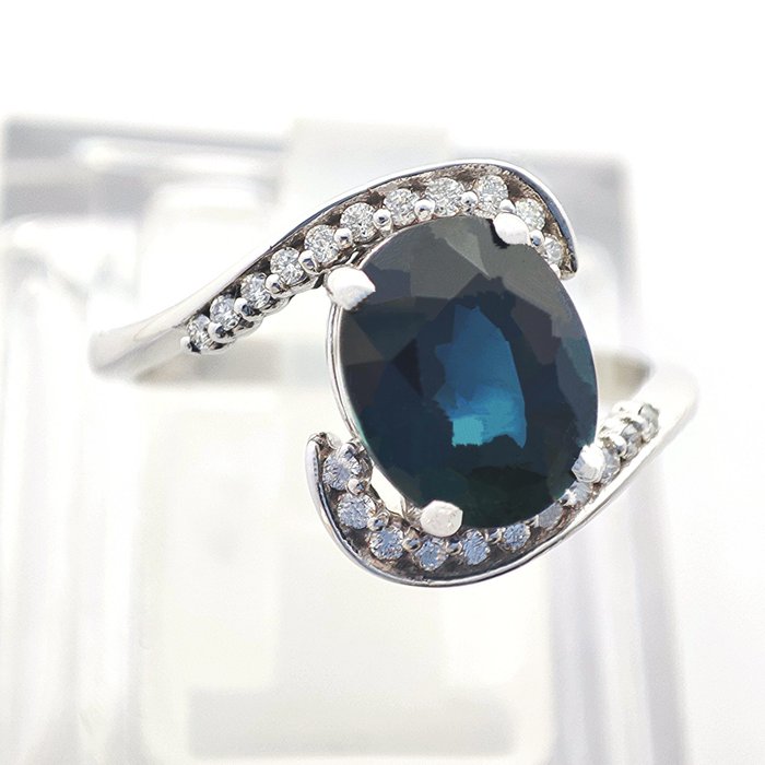 Ingen mindstepris - Ring - 18 kraat Hvidguld -  2.60ct. tw. Safir - Diamant