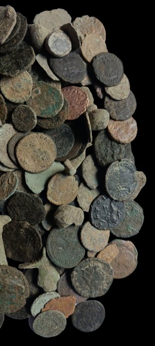 Romarriket Lot of 100 Æ coins (3rd-5th century AD)  (Ingen mindstepris)