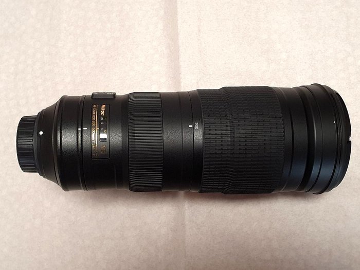 Nikon AF-S 200-500 mm f/5,6 E ED VR Zoomobjektiv