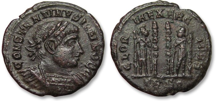 Romarriket Constantine II as Caesar Follis Group of 2x folles: Treveri/Trier mint (mintmark TRS) + Arles mint (mintmark PCONS)