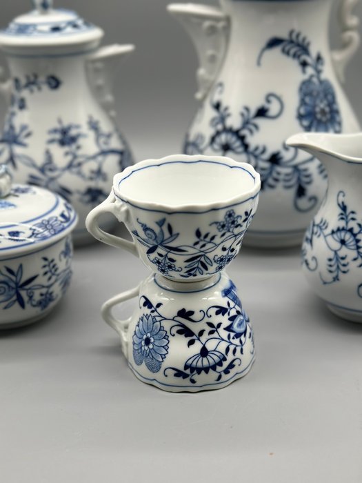 Oscar Schaller  Carl Teichert - Kaffekande (6) - Porcelæn