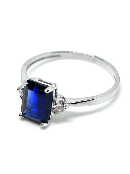 Ingen mindstepris - Ring - 18 kraat Hvidguld -  1.26ct. tw. Safir - Diamant