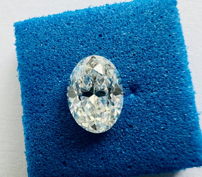 Ingen mindstepris - 1 pcs Diamant  (Natur)  - 0.70 ct - Oval - G - VVS2 - Gemological Institute of America (GIA) - *EX*