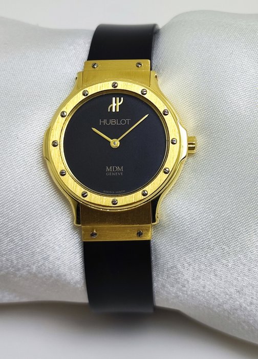 Hublot - Classic MDM Geneve 18K (0750) Gold - 12813 - Kvinder - 1990-1999