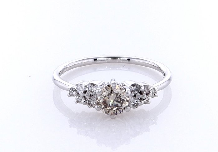 Ring - 14 karat Hvidguld -  0.60ct. tw. Diamant (Naturfarvet) - Diamant