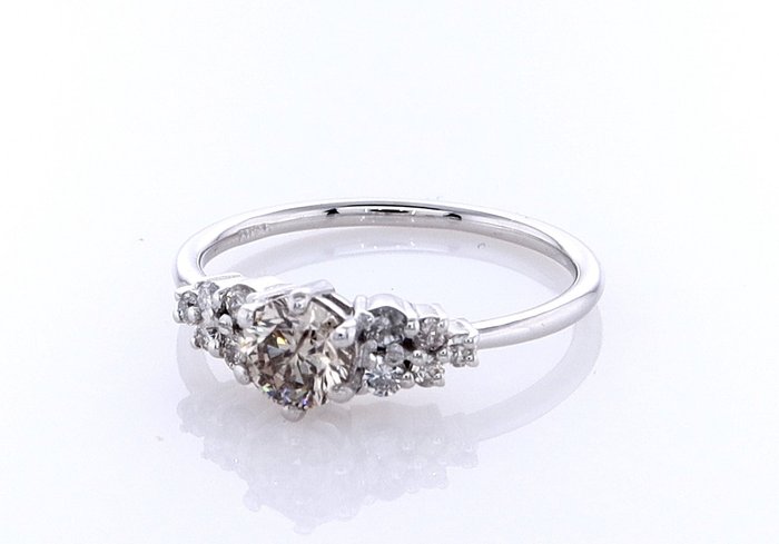 Ring - 14 karat Hvidguld -  0.60ct. tw. Diamant (Naturfarvet) - Diamant