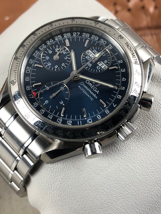 Omega - Speedmaster Day Date Chronograph Automatic - 35238000 - Mænd - 2000-2010