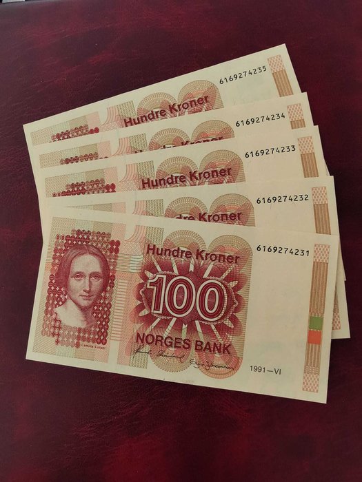 Norge. - 5 x 100 Kroner - sequencial number 1991 - Pick 43  (Ingen mindstepris)