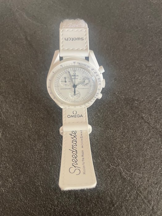 Swatch - MoonSwatch. Mission to the MoonPhase - Ingen mindstepris - Unisex - 2020+