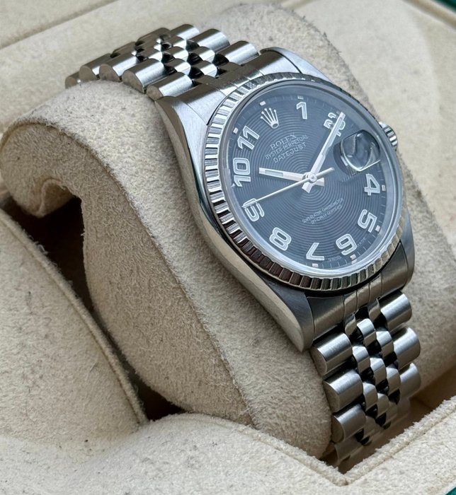 Rolex - Oyster Perpetual Datejust - 16200 - Mænd - 2000-2010